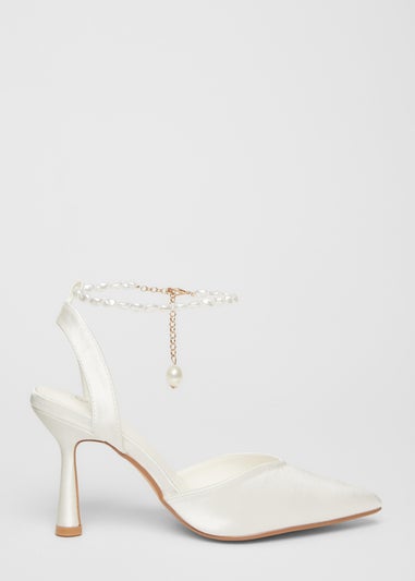 Quiz White Bridal Satin Court Heels