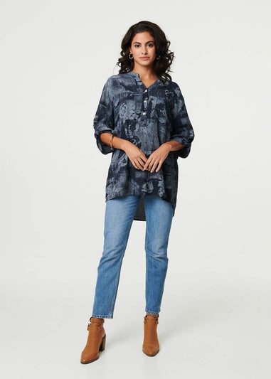 Izabel London Navy Floral 3/4 Sleeve Relaxed Blouse