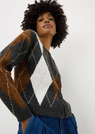 Brown Argyle Pattern Cardigan