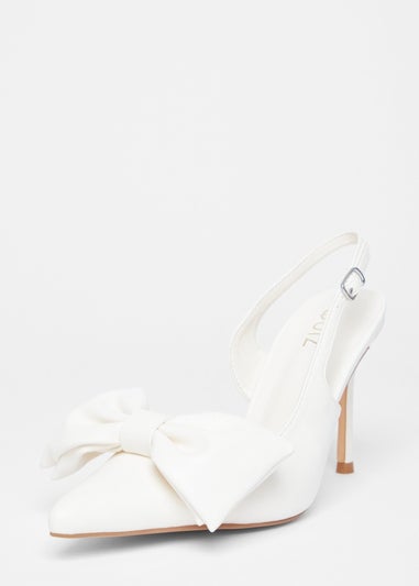 Quiz Cream Faux Leather Bow Court Heels