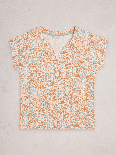 T-Shirt Nelly mit Keilausschnitt