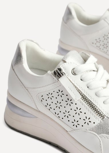 Linzi Daisie White Faux Leather Platform Trainers