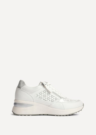 Linzi Daisie White Faux Leather Platform Trainers