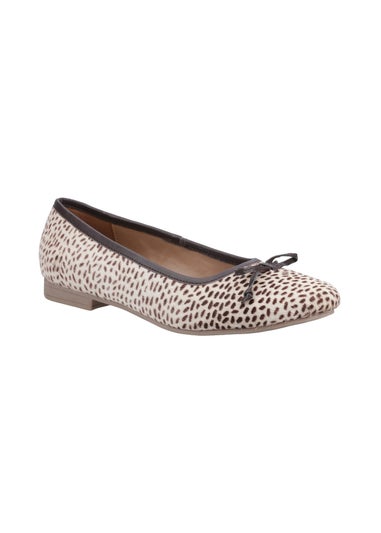Hush Puppies Off White Naomi Suede Ballet