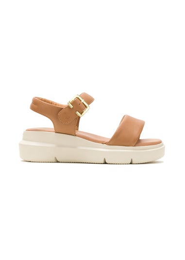 Hush Puppies Tan Uplift Quarter Strap