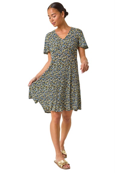Roman Black Petite Floral Crinkle Dress