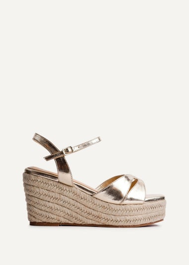 Linzi Sian Wide Fit Gold Faux Leather Linked Design Wedges