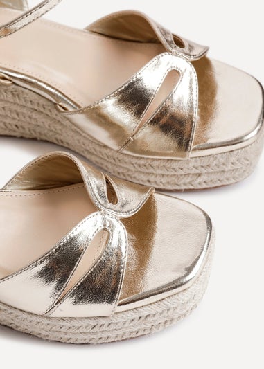 Linzi Sian Wide Fit Gold Faux Leather Linked Design Wedges