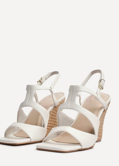 Linzi Dolce Ivory Faux Leather Link Design Raffia Platform Wedge