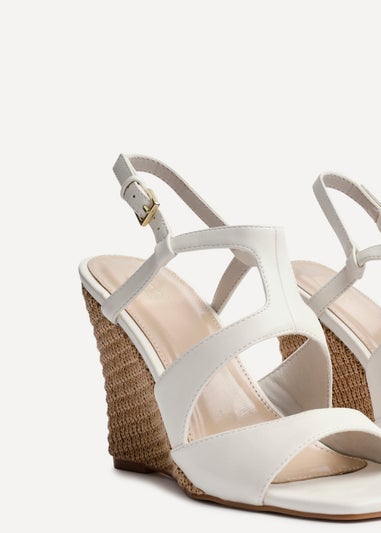Linzi Dolce Ivory Faux Leather Link Design Raffia Platform Wedge