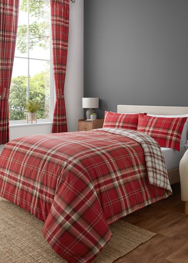 Catherine Lansfield Red Kelso Check Reversible Duvet Cover Set with Pillowcases