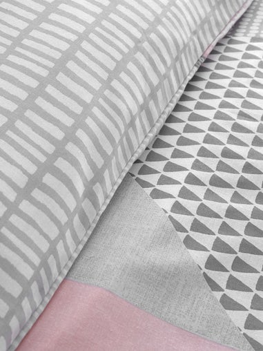 Catherine Lansfield Pink Larsson Geo Reversible Duvet Cover Set with Pillowcases