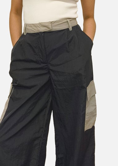 Gini London Black Contrast Detail Cargo Trousers