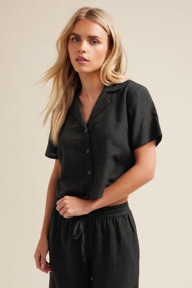 PixieGirl Petite Black Linen Cropped Short Sleeve Shirt