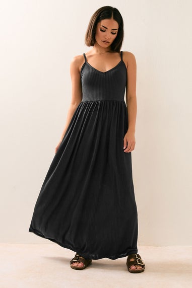Pixiegirl Black Ribbed Strappy Maxi Dress
