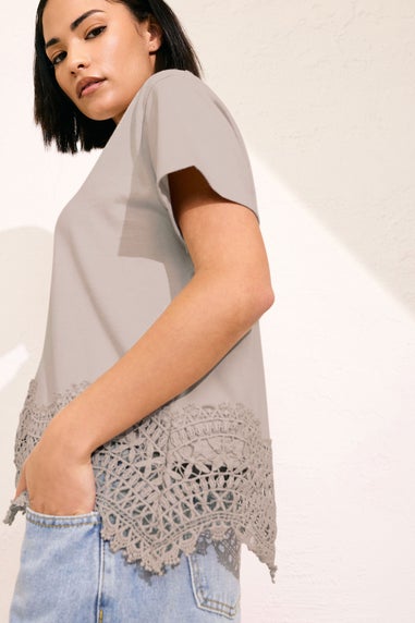 Pixiegirl Stone Brown Crochet Hemline T-Shirt