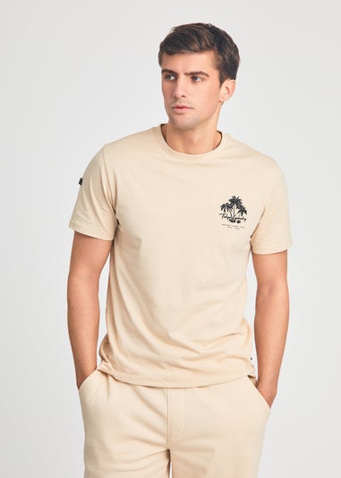 Tokyo Laundry Stone Beach Logo T-Shirt & Jogger Short Set