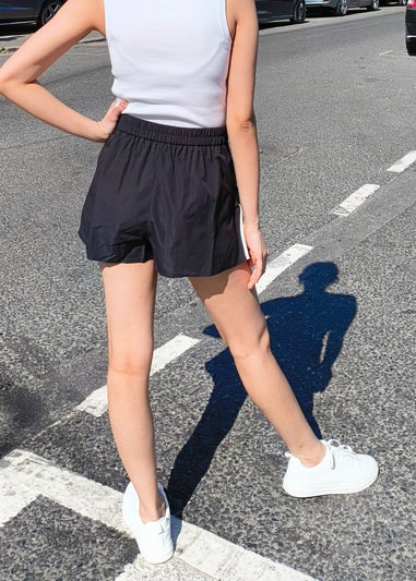 Gini London Black Tailored Shorts