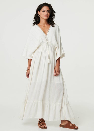 Izabel London Cream Textured V-Neck Empire Kaftan Maxi Dress