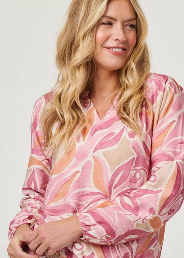 Izabel London Pink Floral Shirred 3/4 Sleeve V-Neck Blouse