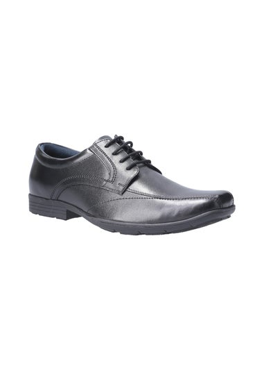 Pod Black Angus Shoes