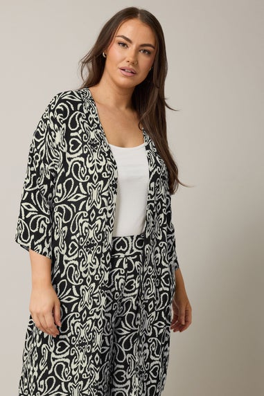 Evans Curve Black & White Abstract Print Kimono