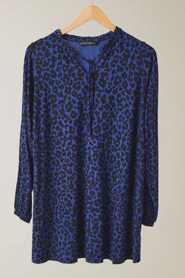 EVANS Curve Blue Animal Print Tie Neck Top