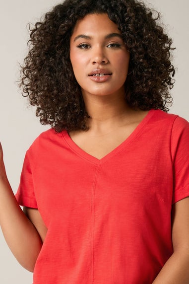 Evans Curve Poppy Red Premium Cotton T-Shirt