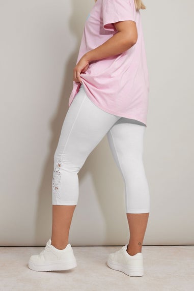 Yours Curve White Lace Stretch Cropped Leggings