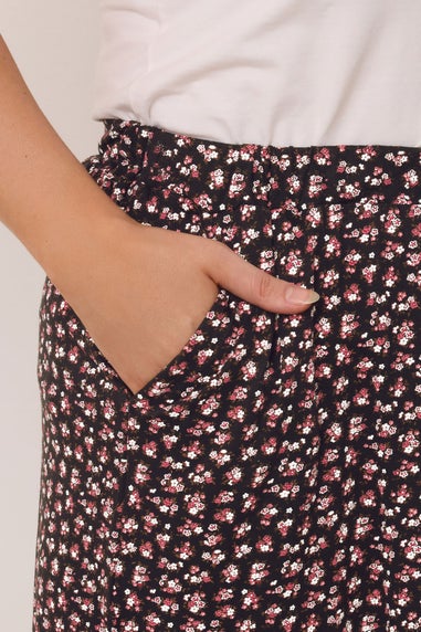 Yours Curve Black Ditsy Floral Print Shorts