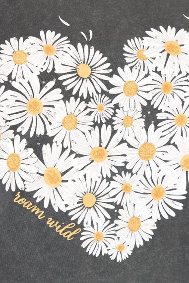 Yours Curve Grey Acid Wash Daisy Heart Print T-Shirt