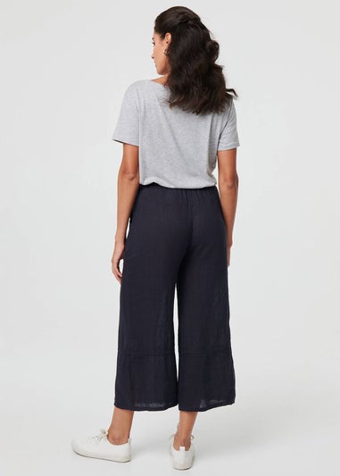 Izabel London Navy High Waist Stretchy Crop Trousers