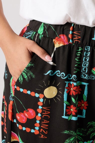 Yours Curve Black Summer Postcard Print Shorts