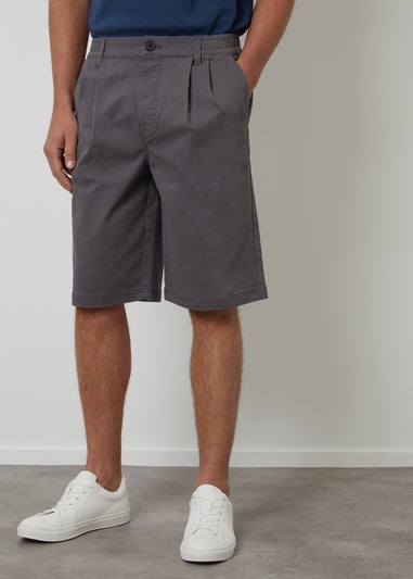 Threadbare Dark Grey Pleated Relaxed Fit Stretch Chino Shorts