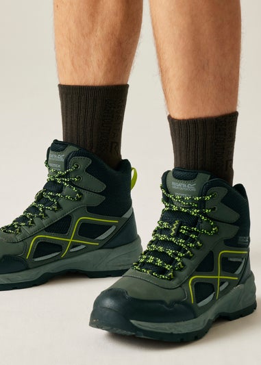Regatta Dark Green Vendeavour Boots