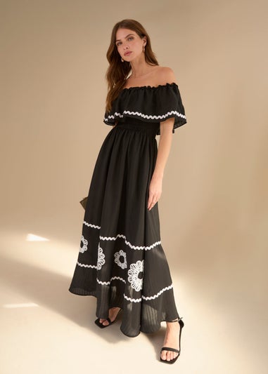 Blue Vanilla Black Luxe Ric Rac Floral Midi Dress