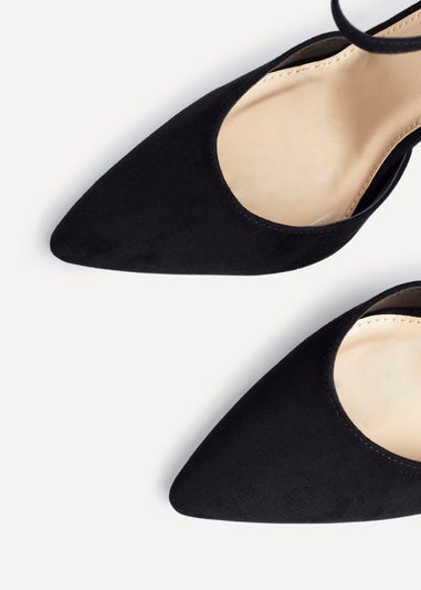 Linzi Mara Black Faux Suede Block Heeled Court Shoe