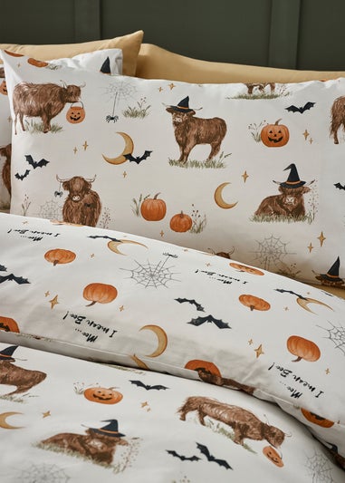 Catherine Lansfield Natural Halloween Highland Cow Reversible Duvet Cover Set