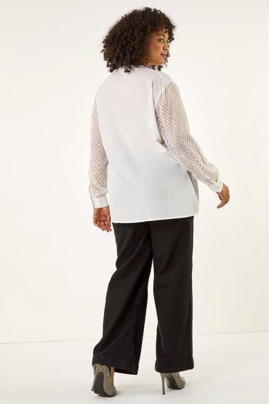 Roman Ivory Curve V-Neck Button Blouse
