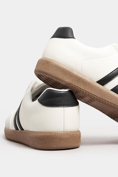 Yours White Retro Stripe Trainers In Extra Wide EEE Fit