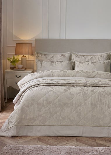 Catherine Lansfield Opulent Jacquard Bedspread Champagne
