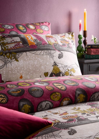 Furn Witchy Tales Printed Reversible Multicolour Duvet Set