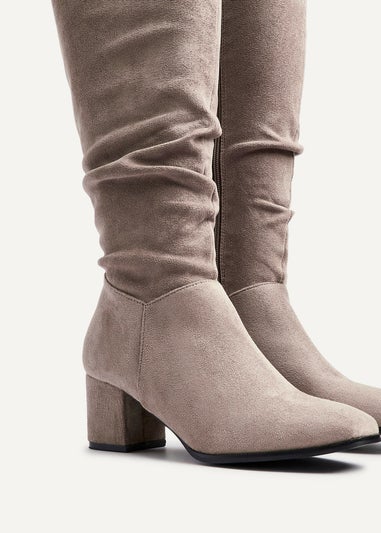 Linzi Margot Mocha Faux Suede Knee High Block Heeled Ruched Boot