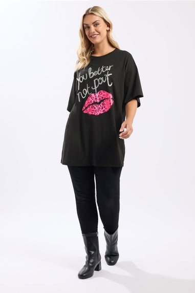 Yours Curve Black Sequin 'You Better Not Pout' Novelty T-Shirt