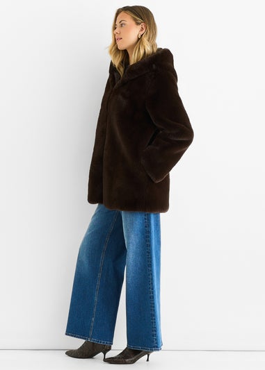 Gini London Chocolate Hooded Long Sleeve Faux Fur Jacket