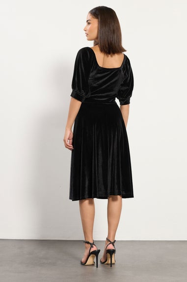 PixieGirl Petite Black Square Neck Velvet Dress