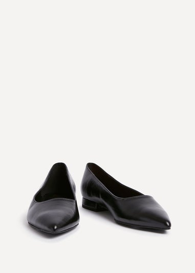 Linzi Compete Wide Fit Black Faux Leather Pointed Toe Pump