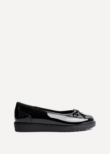 Linzi Wendi Wide Fit Black Patent Pump