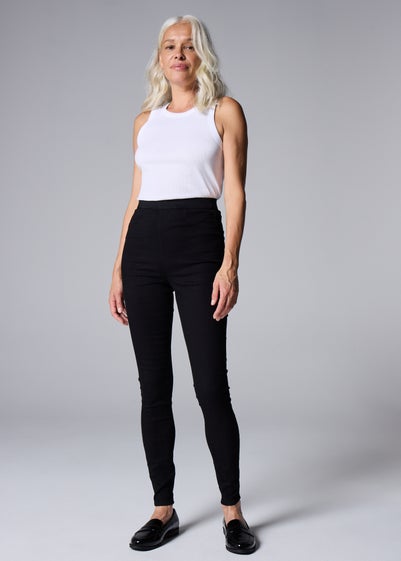 Rosie Black Pull On Jeggings