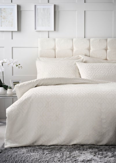 Ivory Jacquard Leaf Duvet Cover